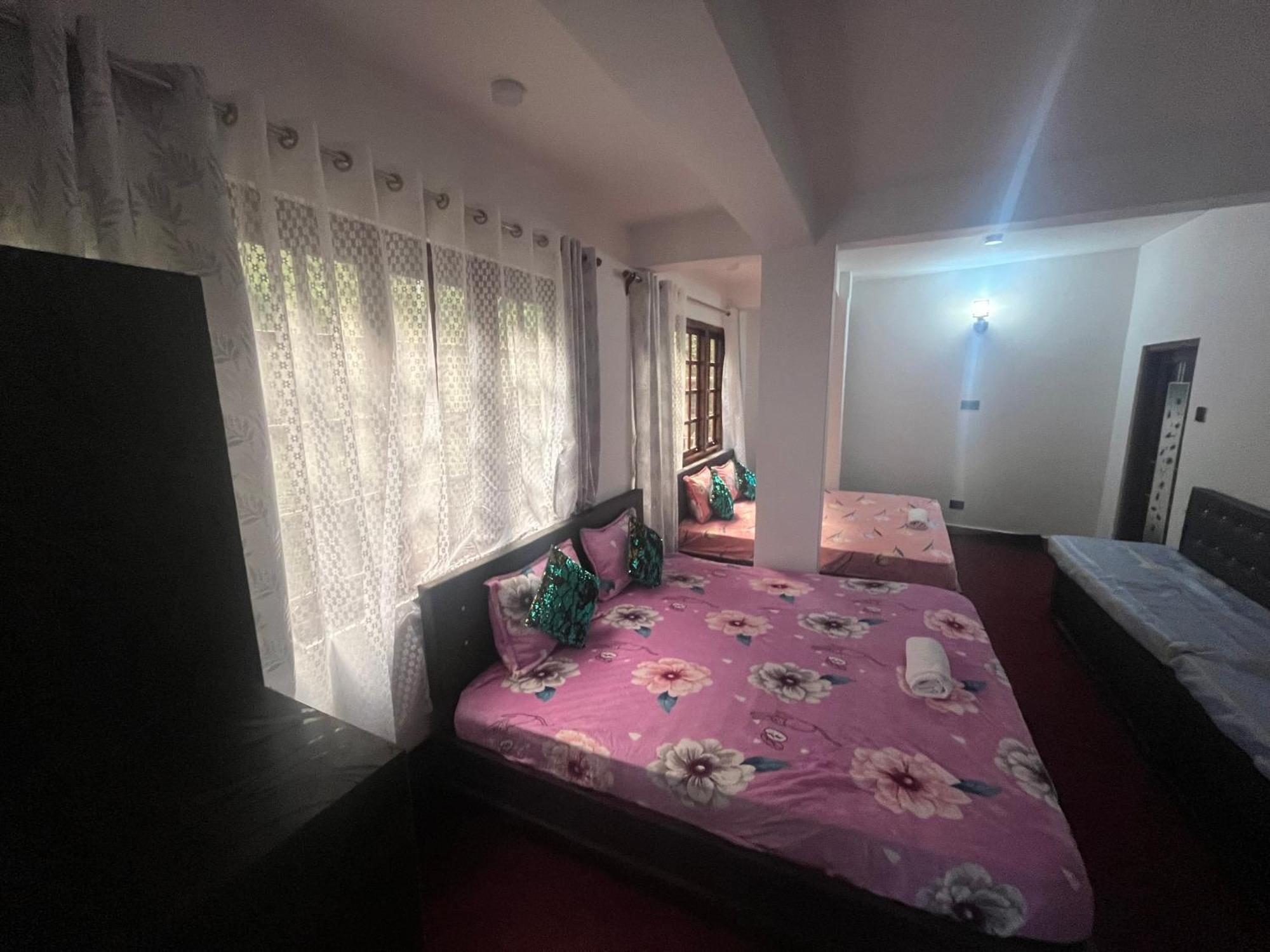 Shalom Inn Home Stay Дарджилинг Экстерьер фото